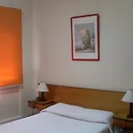 게스트하우스 D. Carlos Residencial 3*
