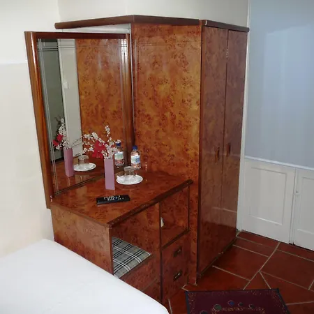 D. Carlos Residencial Pensionat